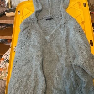 American eagle hood sweater  size xl